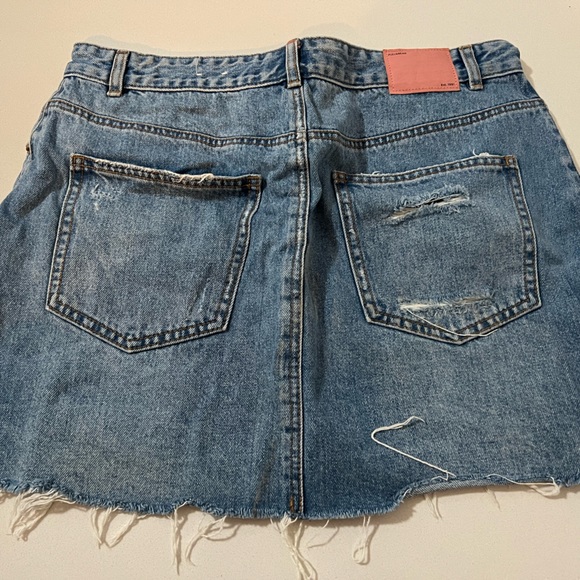 Short Jean skirt - Picture 2 of 2